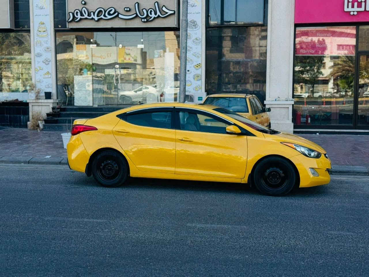 النترا مديل 2012 سعر 84 وبيه مجال الاستفار تصل على رقم ***********وارد امريكي حادثه جاملغ خلفي بدون دواخل والباقي كفاله سياره ليبل واحد موصفات فول 1عله1 فتحه سقف بصمه تشقيل بصمه ابواب اشاير مري كامره شاشه تحكم ستيرن  نضام ايكو  مكينه 2000دوش سياره جديده وجاهزه مصفره هيئة وغرامات مكنيه وكير مكفولات تبريد  شغال ثلج حداديه جديده تخم تاير رقم كربلاء دولي سنويه ال31مكان سياره كربلاء
