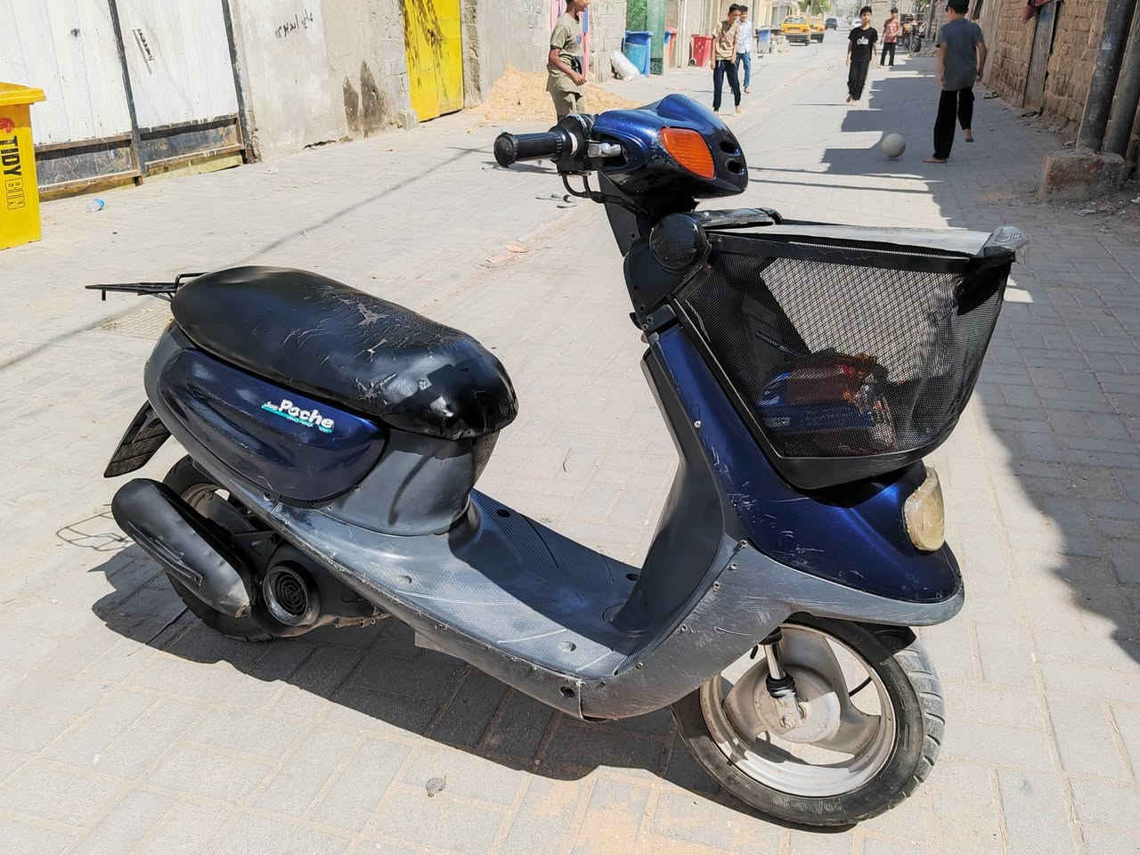 السعر 225 او بيهه مجال ***********
منغولي للبيع مكينه ناعمه موديل 3 شاصي مكفولات تأيرات جدد دراجه حلوه كلش كهربائيات شغاله كله المكان كربلاء اتصل
