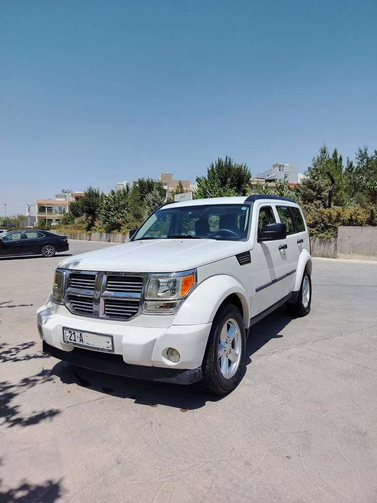 دۆج نیترو
مۆدێل ٢٠٠٧ 
سەیارەکە لۆک لۆکە هەموو گیانی وەک شەریکە ماوەتەوە تا ئێستا دوو دەستی کردووە 
١٣٩ حەقیقی ڕۆشتووە 
گێڕ و مەکینە بەشەرت نەکراوەتەوە و بێ عەیبە 
بێ بۆیاخ بێ سارد بێ چاڵ 
تەحویل و غرامە و گشت گیانی بەشەرت
نرخی ٨٣ گەڵا و معامەلە
*********** السليمانية, العراق
