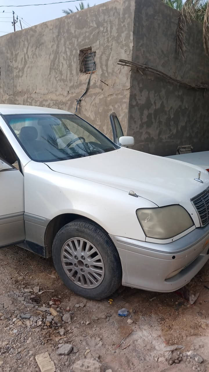 كرستة • امارات • محرك مبدل