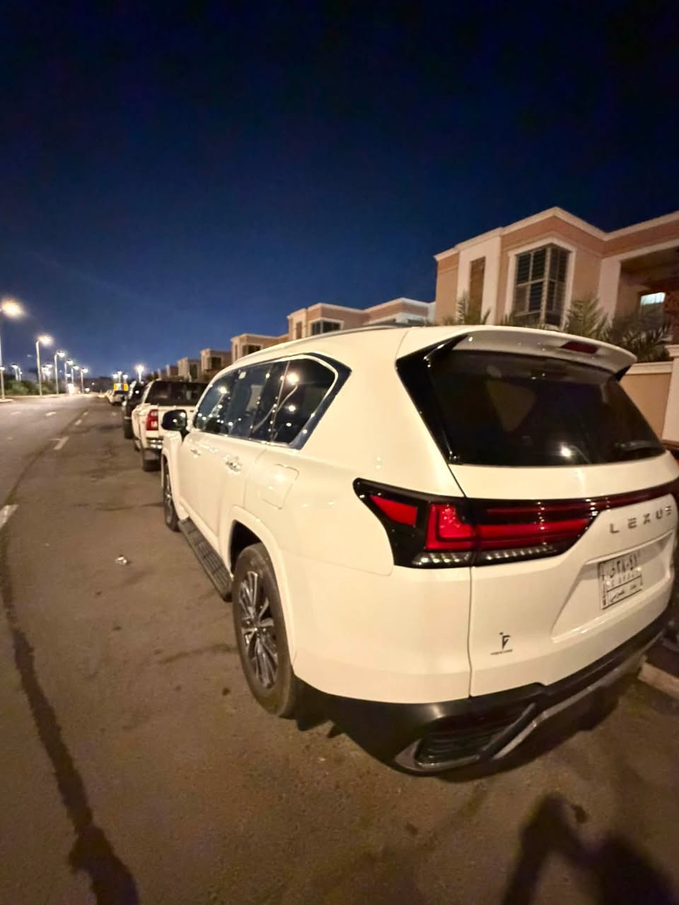 لكزس LX600 • ٢٠٢٣ • رقم بصرة