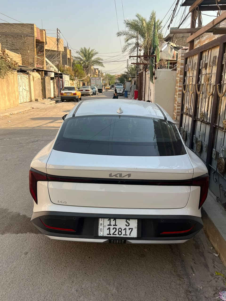 (2) كيا K4.....2026 للبيع فقط

22.209 .كيلو فقط 

كفاله عامه السياره بيه ملاحضات بسيطه 

بغداد الزعفرانيه ‬ ‭***********‬

كيا كي 4 ....2026 مرقم بغداد بسمي  

المواصفات 

مكينة1600 دوش 

شاشة متصلة 

كامره 

ويل كب 

لايت زنون 

بك لايت لد 

لد نهاري 

تبريد قطعتين 

حساس أمامي خلفي 

حساس تاير 

وباقي المواصفات المعروفة 

مكاني بغداد الزعفرانيه
