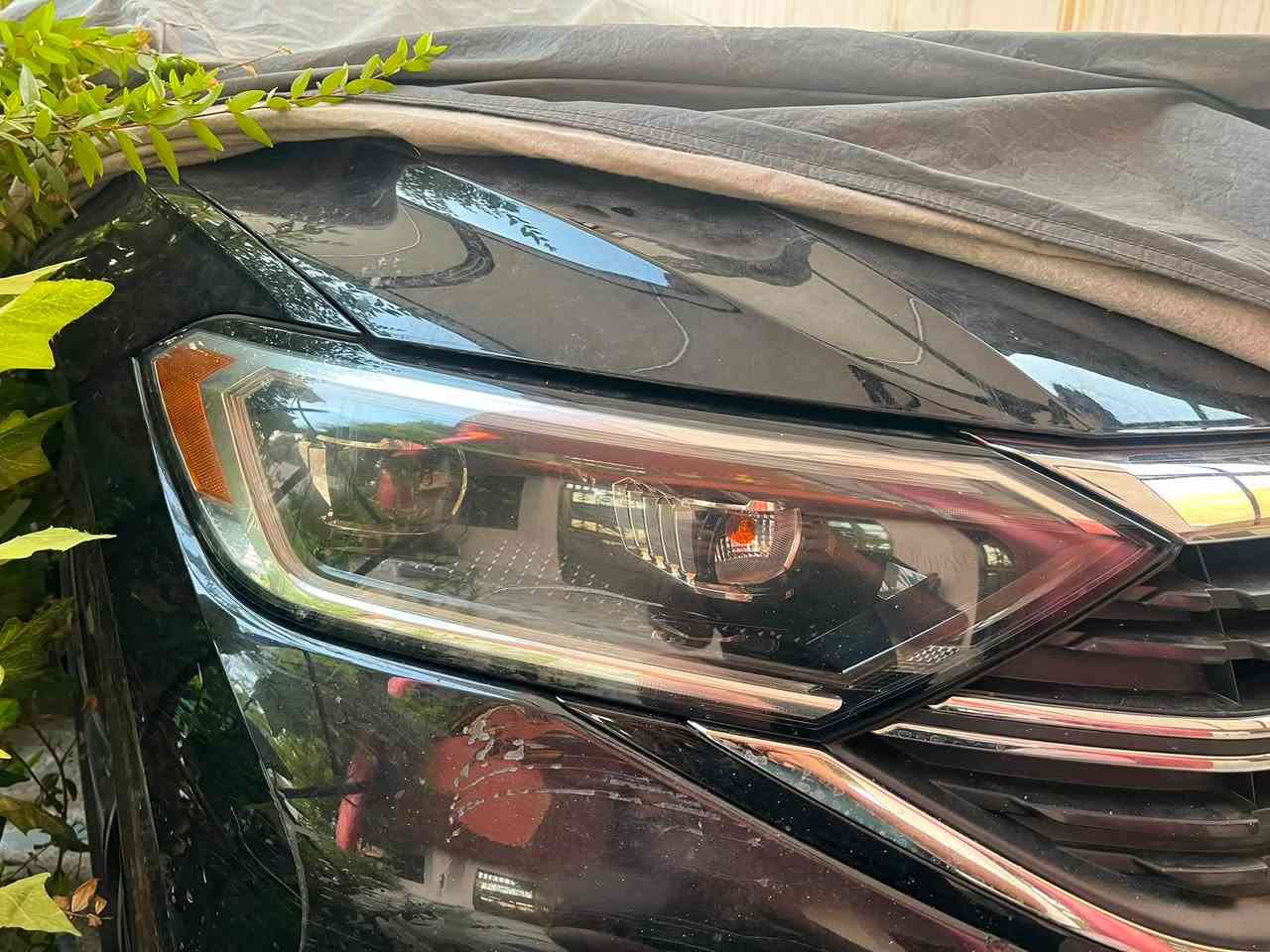 السلام عليكم 
لايت جيتا جهة اليمين موديل 22 لد حرف c مال تفصيخ
للبيع العنوان بغداد
للاستفسار ***********
