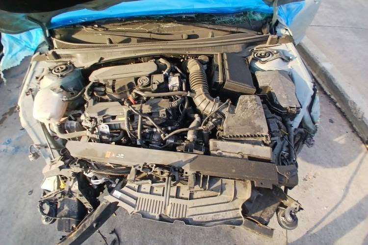 السلام عليكم   K4 موديل ٢٠٢٥ فول مواصفات محرك ١٦٠٠ بدون تصليح وكمرك الوصول الحر اسبوع السعر ٧٠
