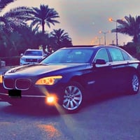 f01 للبيع سيار٧٥٠  موديل ٢٠١٢  سياره جديده  ماشيه. ٥٨ الف فقط سعر٢٠٠ و...