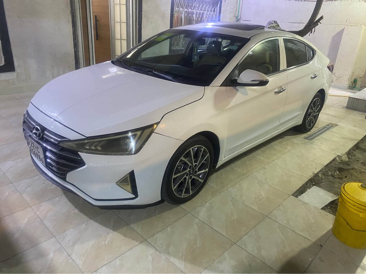 الانتره2019 خليجي فول مواصفات سياره جاهزه ماناقصه شي بيه ضربه بلمدكر الأيسر البنيد مقسم بارد بلمدكر الثاني بيه بيه شغلات بسيطه السعر 132 بيه مجال ‭***********‬ البصرة, العراق
