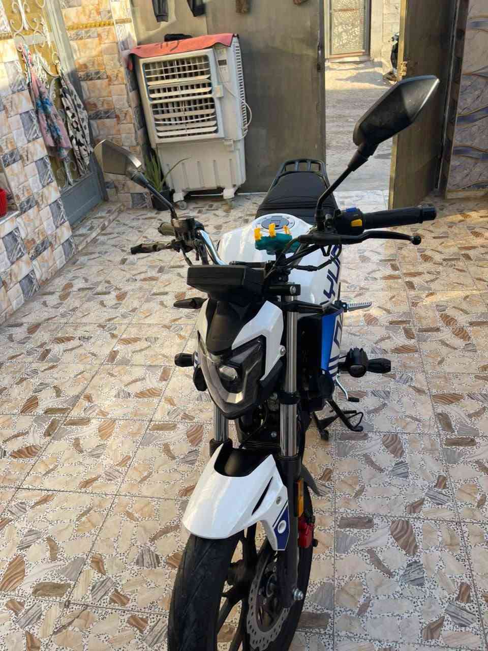 كل ماتحتاجونه تجدونه في ورشه زيد لتصليح الدراجات الهوائية  والشحن والناريه
بل الاضافه ال بنجر جميع الدرجات
وبل الاضافه تبديل دهن جميع موطورات والستوتات
عنوان فرع ثاني خمسه كيلو قرب حديقه طيور الجنه مجاور زنود الست الحمداني هاتف 📞 وت ساب ***********
