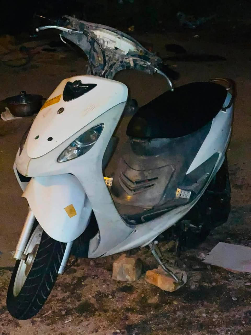 سلام عليكم دراجه ماكس قجمة للبيع سعر ٧٥٠ وبيه مجال قليل وشراي بخدمته مكان بصره خمسميل رقم*********** موشراي لا يتعبني
