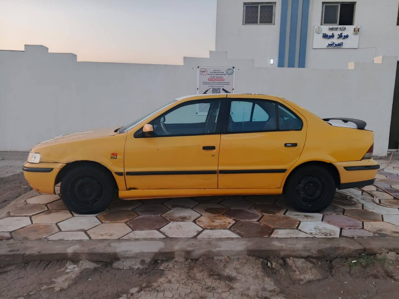 سلام عليكم سياره جاهزه وحلوه مكلف بنشر وسعر بلاش 1200يعني مليون و200الف هاذ رقم الولد راعيه وتصلو وستفسرو انا رجال مكلف ماعرف تفاصيل
***********
