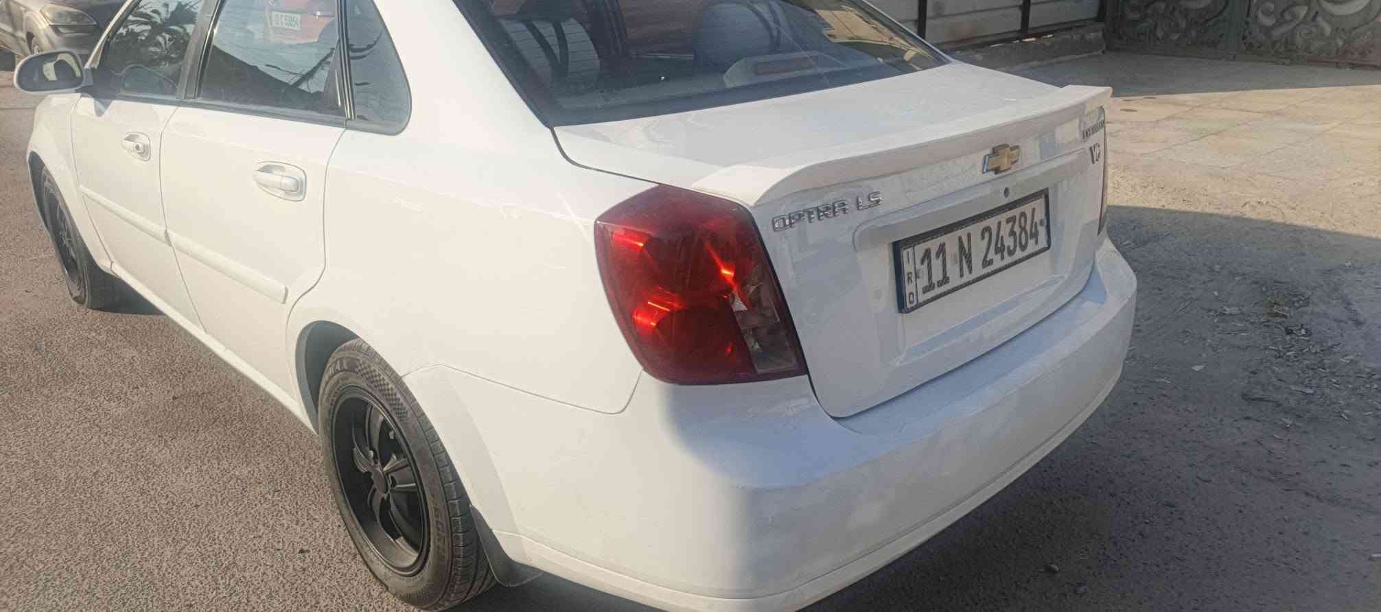 سلام عليكم
اوبترا ٢٠١٢ بغداد باسمي
مكينه كير تبريد تمام
دوشمه شاشه  دوشمةكاعيه 
بيها جاملغ أمامي أيمن تبديل مال شركه هزه جديده وآلسياره ما بيها نقص  ترايها أحلى منها وتخم تاير
مكانها بغداد الطالبيه خلف مطعم الصادق ***********السعر٧٠ ورقه
