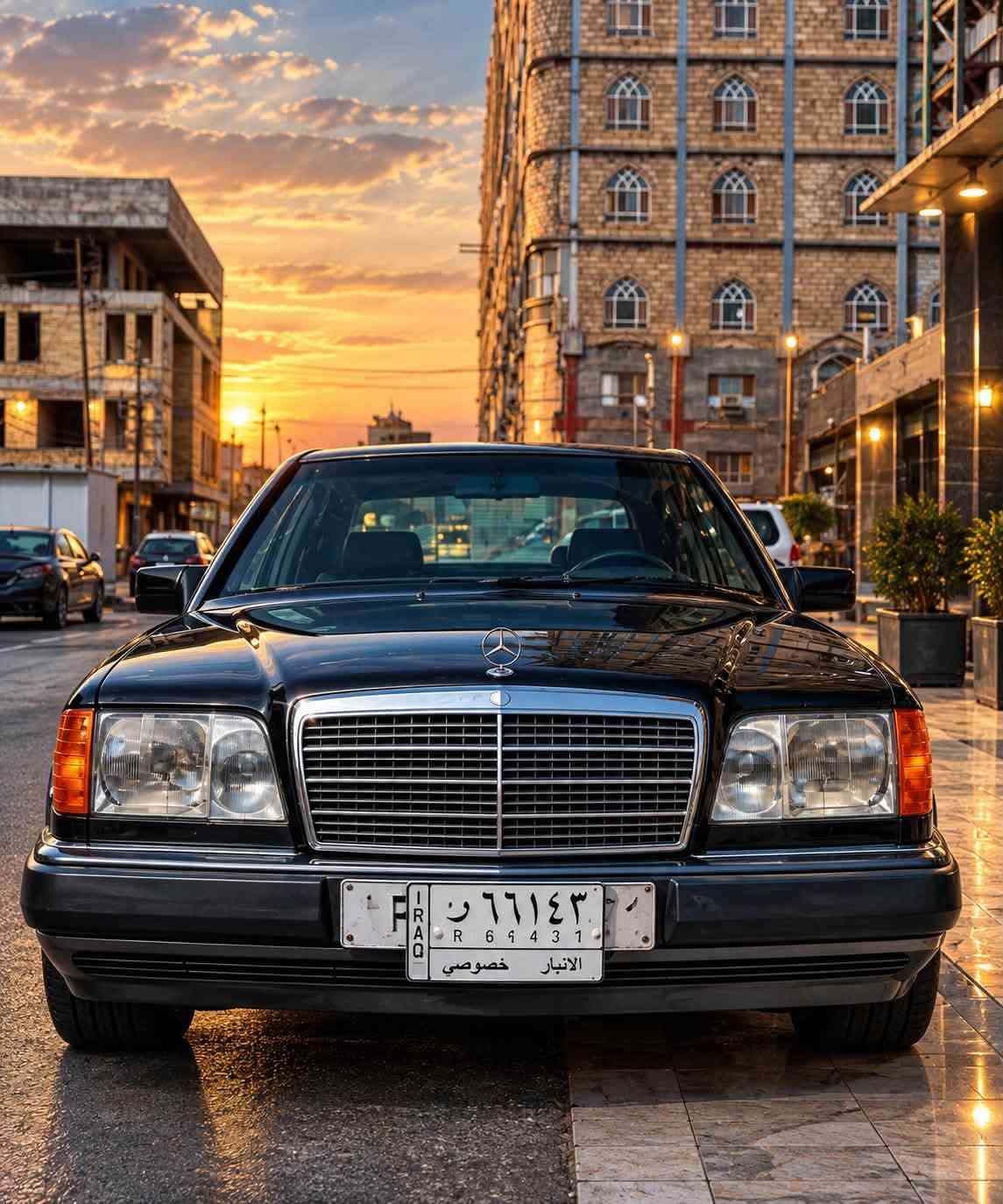 مارسدس e280
قواعد بلادية ماملعوب بيها 
كلشي شغال 
مكينه وكير خير من الله 
ترايك لاربيل
راعيها بكربله يريد تحويل 
مكينه مال ملكة 3000
تشك الكاع شك 
دواخل بلادية نضافة 85%
السعر 68
مكاني الكوت 
***********

نص مكتوب في الصور:
- MERCEDES-BENZ W124 Classic Never Dies