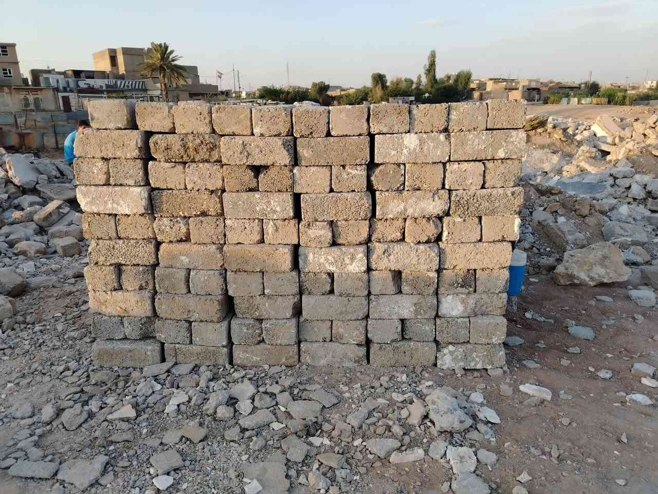بلوك للبيع ***********
