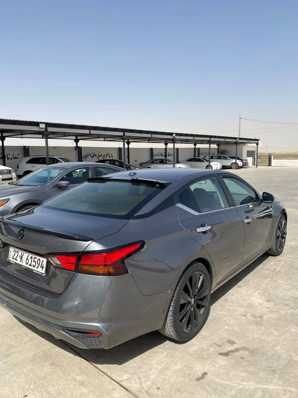 نيسان التما موديل ١٩ ضررها قطعة وحدة صبغ سيارة جديدة ماشية ٩٤ كلشي وضع شركة حيل نضيفة ***********
