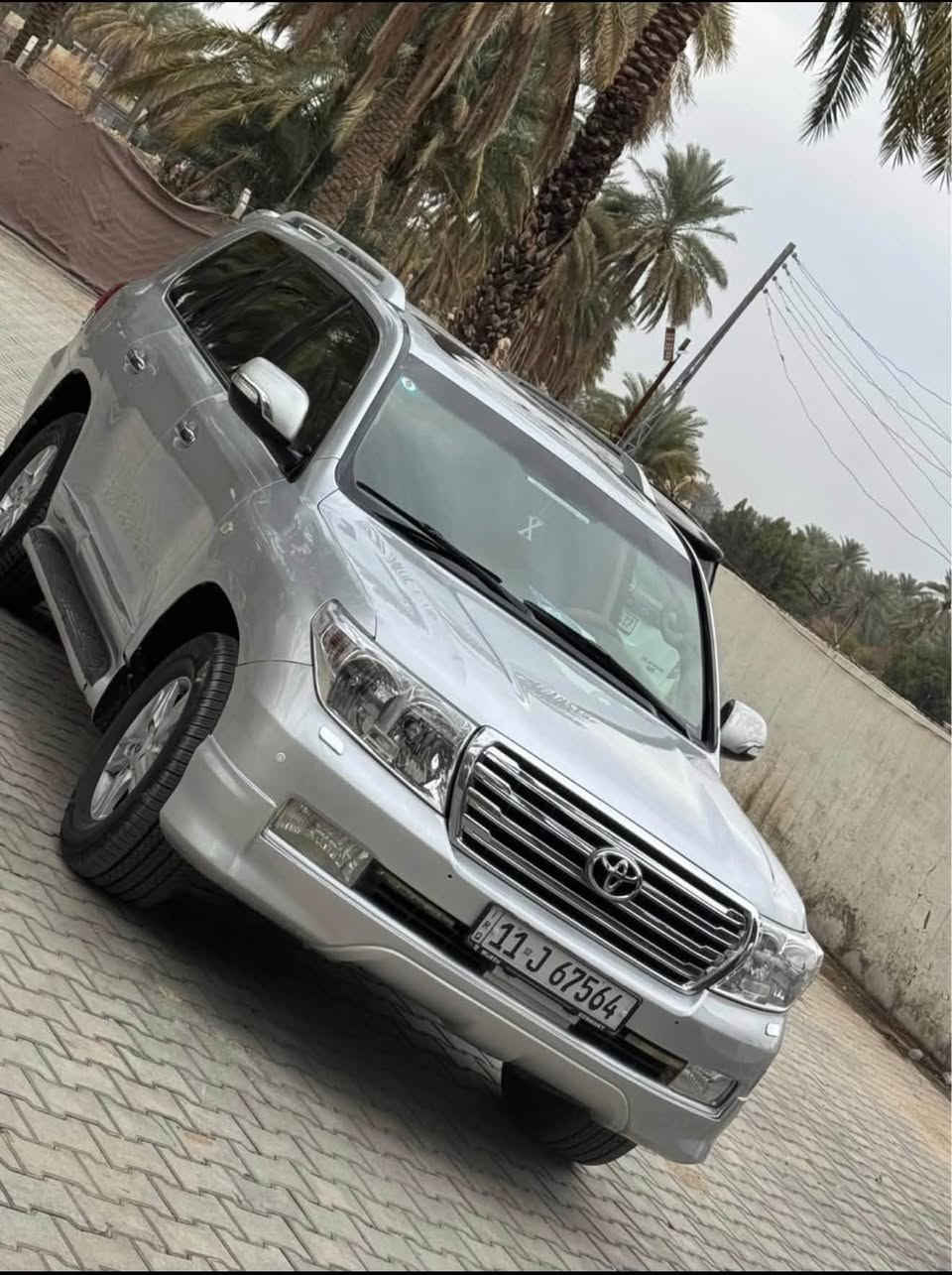 لاندكروزر • ٢٠١٠ • رقم بغداد