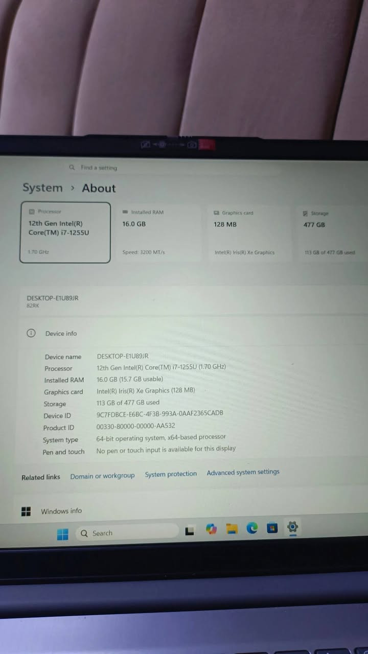 السلام عليكم
للبيع Lenovo
i7 - جيل 12
رامات 16
نظيفة جداً جداً استعمال قليل 
حتى كارتونتها موجودة 
السعر 650 الف 
مكاني بغداد 
واتساب / ***********
