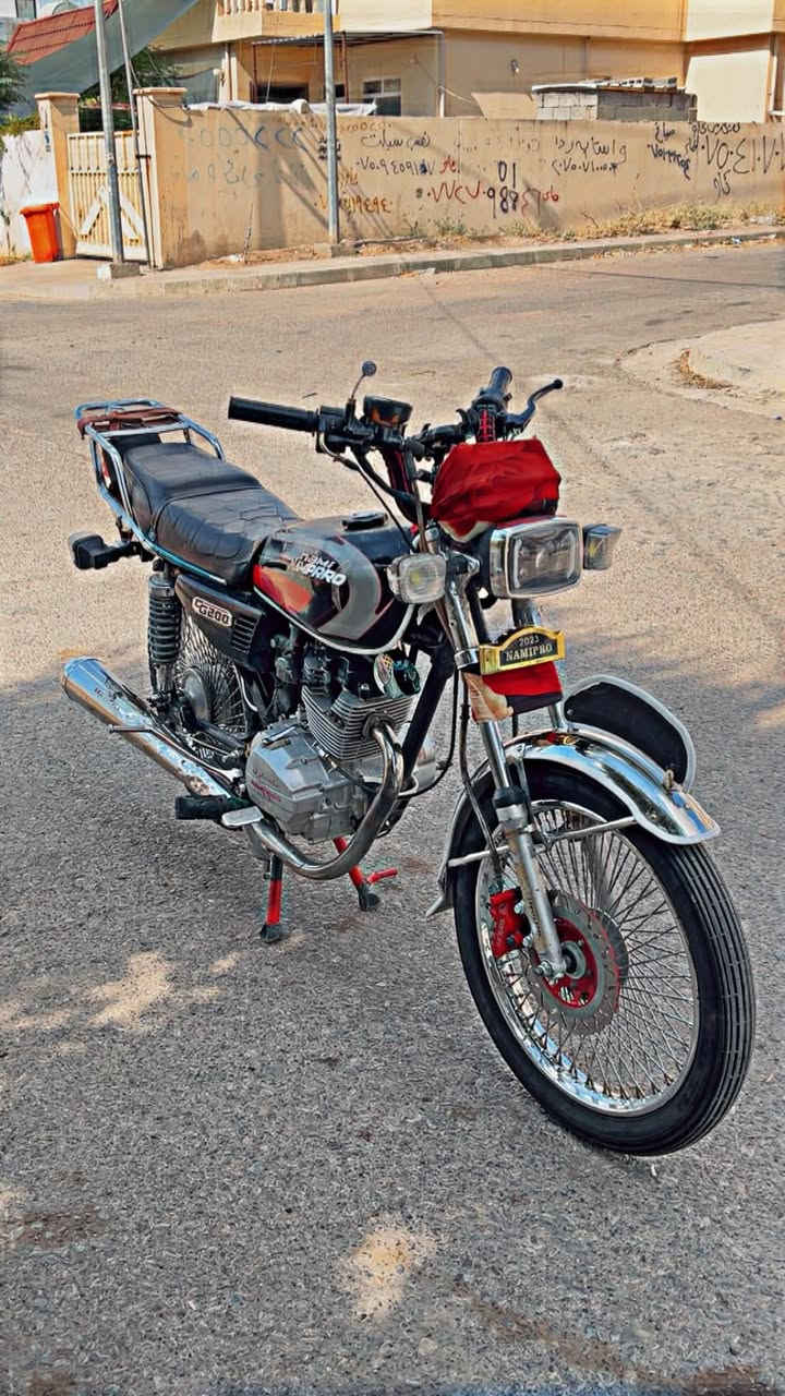 سلام عليكم
ماطور للبيع نامه برو 
٢٠١٧
مكينه كل عيب مابيه 150cc
منفيس اصلي 
كلو بشرط
سعر ٤٧٠وببه مجال حق طيبين
رقم. ‭***********
