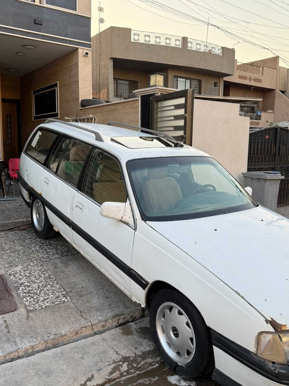 السلام عليكم ...
اوبل اوميكا موديل 91 رقم بغداد سيارة حلوة وجاهزة كير ومكينة خير من الله شرط الفحص مع وجود سباية الهة  مكاني بغداد متواجد ع واتس فقط على هذا الرقم السعر ((37))وبي مجال ❤️
***********
