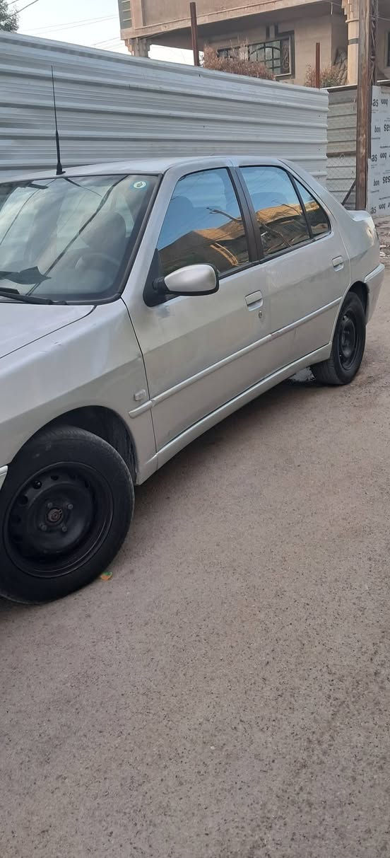 بيجو ٣٠٦ بغداد دولي باسمي موديل ٢٠٠٢ المحرك بي تبخير التبريد شغال سياره حلوه عنوان بغداد***********
