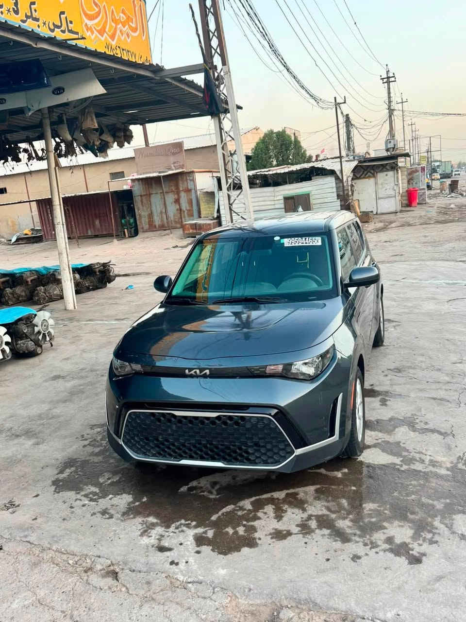 للبيع صول 25 مكينه 2000 دوش سياره ماشيه 20 ألف جديده معنى الكلمه سياره حادثها بنيد  بدل قطعه اصليه باقي كفاله من كلشي سعر مناسب استفسار ***********
