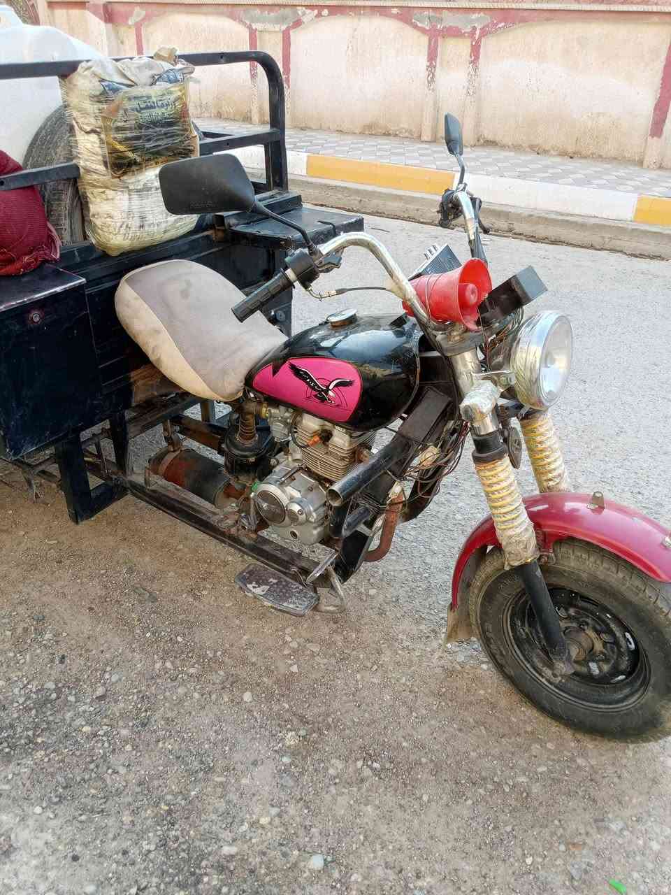 سلام عليكم ستوته موديل ١٥ مكينه وكير جدد وراق صولي كهربايات كل شغاله كل لحيم ما بيه نوع دايون سعر مليون وميتين ويه مجال حك جيه ستوته سلف وهدر شغل مضبوط مكان جلعه سكر ***********
