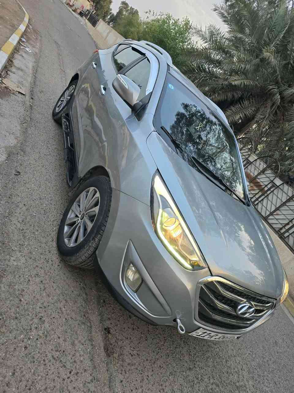 توسان • ٢٠١٠ • بيه صبغ
