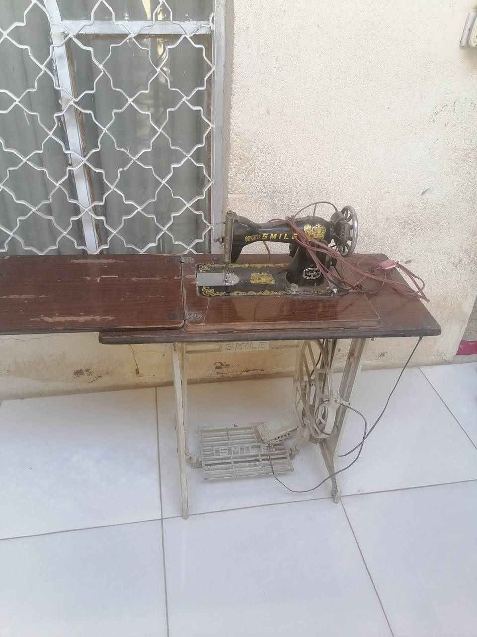 السلام عليكم
مكينه خياطه نظيفه كلش للبيع شغاله ما بيه شي واي نقص ما بيه السعر ب60 وبي مجال المكان بابل قضاء الهاشميه للاستفسار *********** واتس اب
