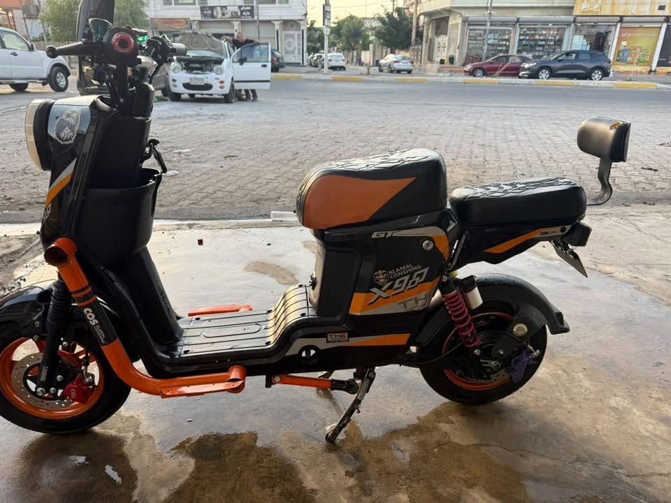 دراجه اكس 900نضافه 75 بطارياتها زينات 
السعر 400بي مجال 
العنوان كركوك 
الرقم تلفون 
***********
