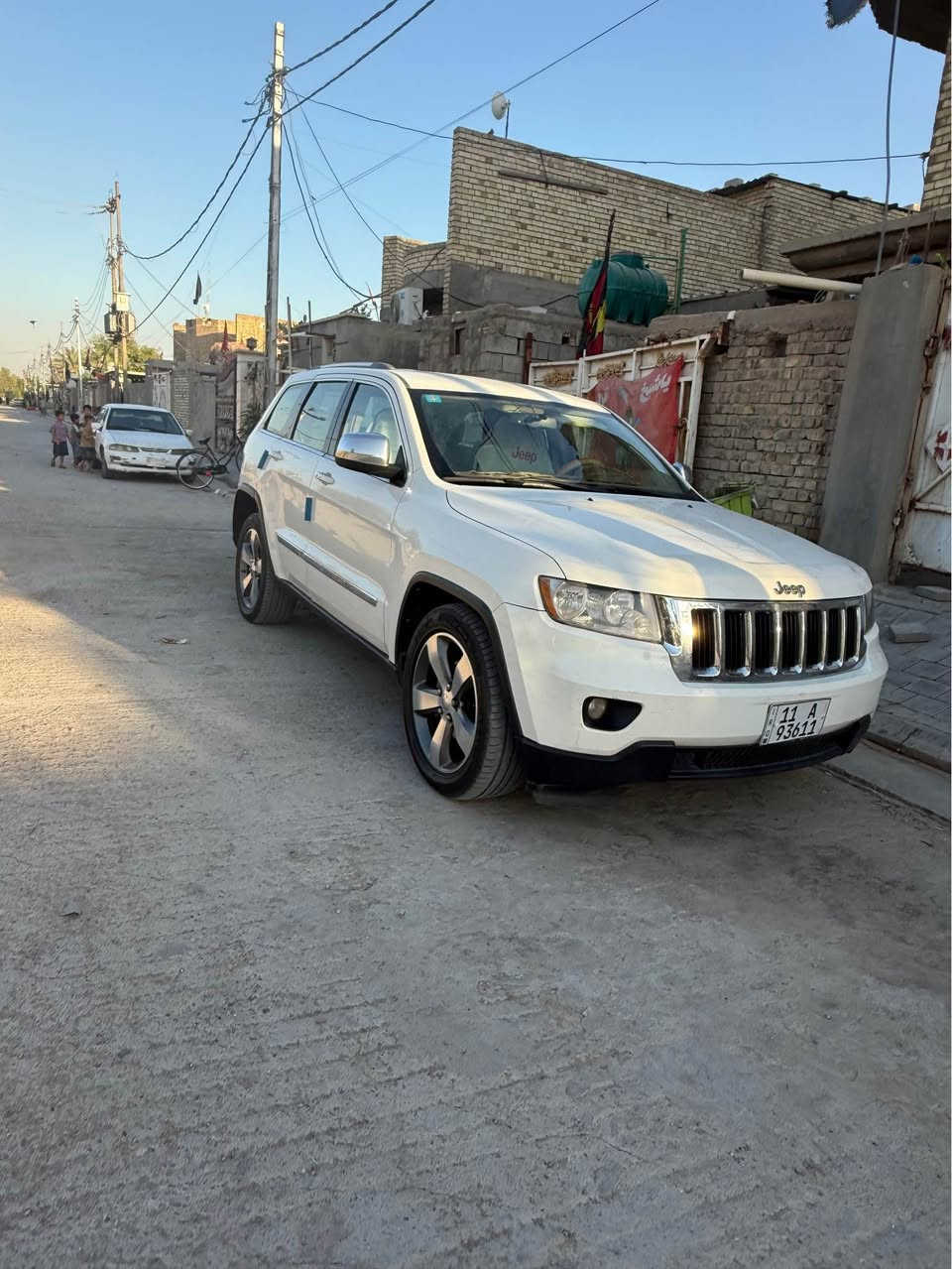 جيب كراند شيروكي موديل ٢٠١٢رقم بغداد بسمي تحويل مباشر سياره جاهزه للخير متحتاج اي مصرف 
*********** دهل اوران, واسط
