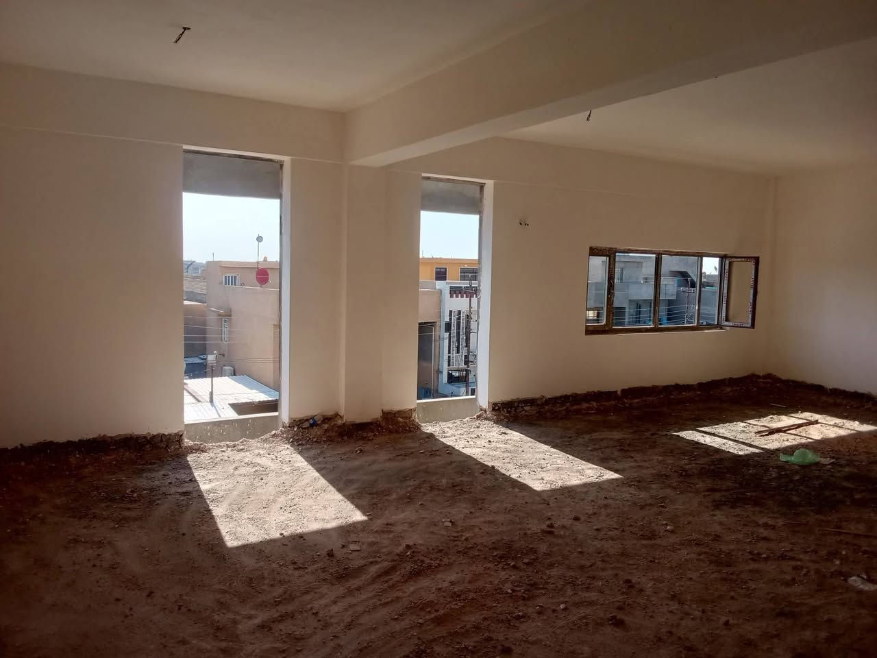 بياض • واجهات • درجة أولى