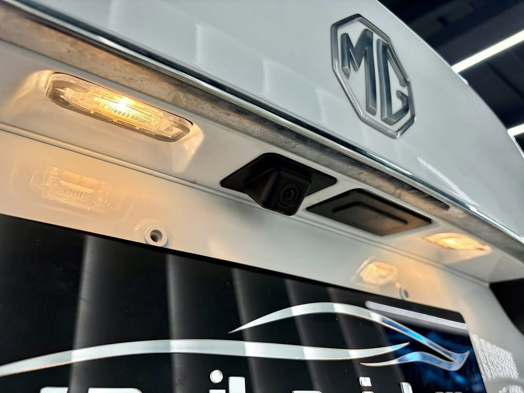 🔥2,700,000 دینار داشکاندن🔥

‎ئێم جی ٥ پڵەس کۆمفۆرت 
‏MG 5 Plus Comfort
‎‏‎‏‎مۆدێل ٢٠٢٥ مکینە ١.٥ سفر کیلۆمەتر
‎‏‎‏‎٦ ساڵ يان ٢٠٠,٠٠٠ کم ضمان لەلایەن
‎بریکاری سەرەکی ئێمجی لە عێڕاق

***********☎️
***********☎️

‏‎‏‎‏‎
‎‏‎مواصفات خلیجی کۆمفۆرت ‏‎نیو مواصفات،کامێرا، کوشن جلد،بەصمە، ئۆتۆهۆڵد و برێک کارەبایی، لایت زینۆن، ویلکپ ١٦، ئیشارەتی سەر ئاوێنە، شاشە، حساسات، لید، تبرید مرکزی، تحدید سرعە، تحکم ستیرن، حساس تایە، سوکان ڤۆلیۆم ،بلوتوث، تبرید الکترونی، ناو زەرد، ئەی بی ئێس، ٢ ئەیرباگ، قوة حصان ١٠٨.

‎‏‎ بۆ زانیاری زیاتر و نرخ بە دۆلار کۆمێنتێک بەجێبهێڵە

‎‏‎‏‎‏‎ پێشانگای ســـلـــێــــمـــانـــی ھەمیشە پێشەنگین 
‎‏‎‏‎معرض الســــلــیــمانـــیـــة ھو الافضل دائماً
‎‏‎‏‎ھەموو جۆرەکانی ئۆتۆمبێلی ئێم جی بەردەستە

‏‎📍العنوان: سلیمانیة -مشروع نقلیات السليمانية-الرقم ١٢٨
‏‎📍ناونیشان: ڕێگای تاسلوجە - پرۆژەی تێرمیناڵی سەرەکی سلێمانی-ژمارە ١٢٨

‎‏‎‏#MG #MGmotor #MGiraq #MG5  #DoMore ئێم_جی SlemaniAuto⁩⁩

نص مكتوب في الصور:
- سليماني
- *********** Ⓒ Slemani Auto