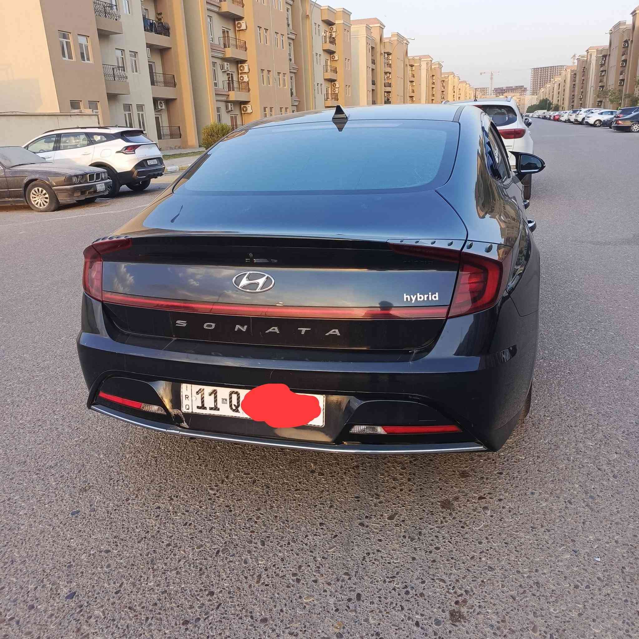 للبيع هيونداي سوناتا  2022 (امريكي)
قطعه وحده فقط جاملغ بدون دواخل وبدون ايرباك وبارد باب عكس سائق شبر وبابب خلفي بارد شبر

فول مواصفات عدا فتحه) 👑 

المحرك: 2000 هايبرد دوش عادي محسن 

رقم : بغداد  

سيارة نظيفة وجاهزة

المواصفات:

بصمة أبواب + تشغيل عن بعد جنطه بصمه

كشنات كهرباء

لايتات زينون (عدستين عالي وناصي)

إنارة داخلية متعددة الألوان

هاندبريك بصمة + أوتو هولد

شحن وايرلس

منافذ تايب سي أمامي وخلفي

شاشة  كبيرة

صندوق كهرباء يفتح عند الاقتراب

شفتات على الستيرن

نظام ترحيب

وضعيات قيادة (Normal / Sport / Sport+ / Custom)

واتساب: ‏‪***********‬‏

اتصال:‏‪***********‬‏

مكانها بغداد والسعر 167 وبيها مجال بسيط
