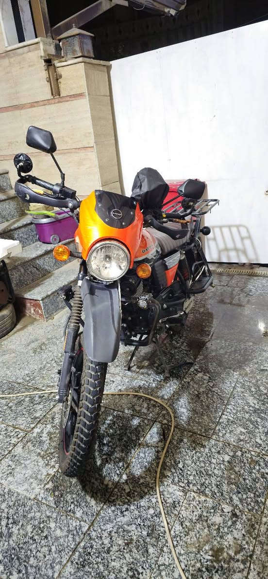 دايوان نفخ 2023 جديد بغداد الجديدة، طالعة بنهاية 2025 ،، 200cc
مكينة جديدة 200cc ، سيباية ، مري اضافية من سيزر 
رقم بغداد 
تواصل ***********
سعر 3200
