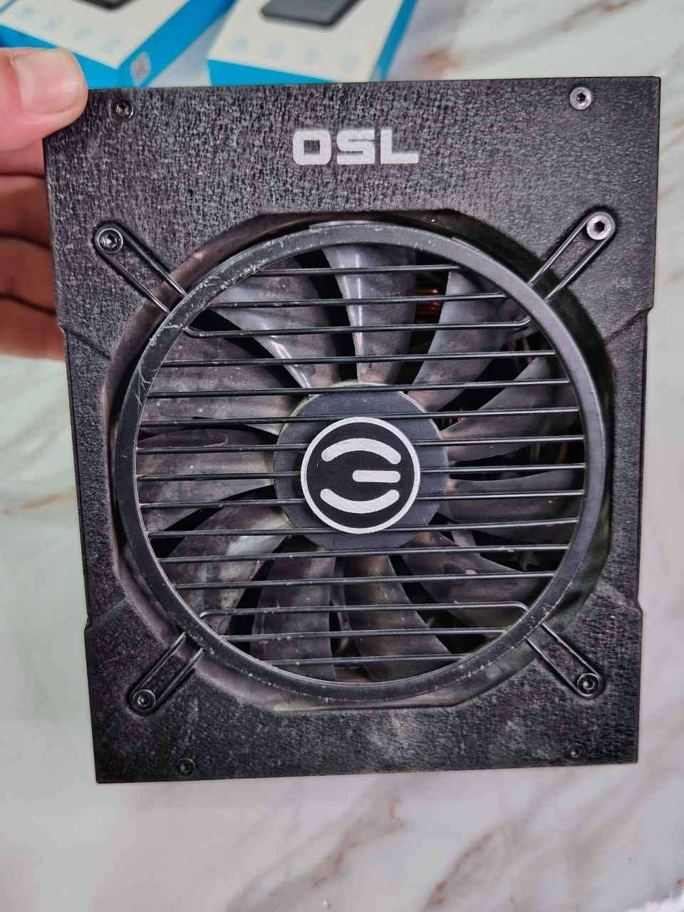 EVGA SuperNOVA NEX750G
باور سبلاي EVGA SuperNOVA NEX750G
750W، 80+ Gold، Modular.
مستعمل وشغال تمام.
السعر: 70 ألف قابل للتفاوض
للاتصال  عالرقم 
*********** بغداد, العراق

