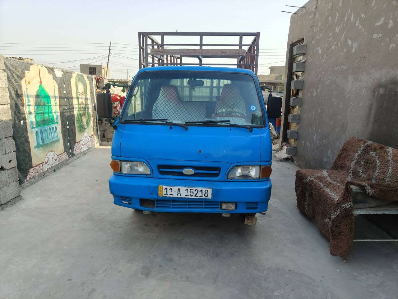 شاحنة