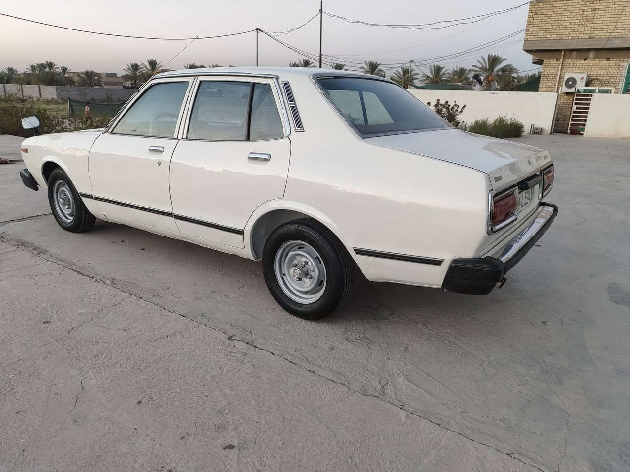 السلام عليكم
#للبيع 

داستن 1979 رقم بغداد انكليزي مشروع وطني هزه جديده سنويه مجدده لغاية 2030 تحويل ثاني يوم 

السياره جديده بمعنى الكلمه استلام شركه من سنة 79 عل ايد وحده ماشيه 24773 الف حقيقي 

السياره مكفوله من الضربه و التبديل و الفتح و الخياس فقط رش عام جماليه اثر سنجار لان جانت متروكه استخدام قليل 

كهربائيات كله شغاله عل وضع الشركه تبريد ثلج ❄️ تخم تاير صدر جديد سياره جاهزه من كلشي مال جناي 

عنوان بابل القاسم ع 

***********
