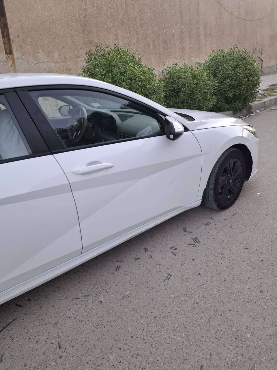 النترا خليجي موديل 2021 كفاله عامه  بعد سنتين وتفك قسط الشركه السعر 140 نقد بيها مجال بسيط لتواصل ***********
