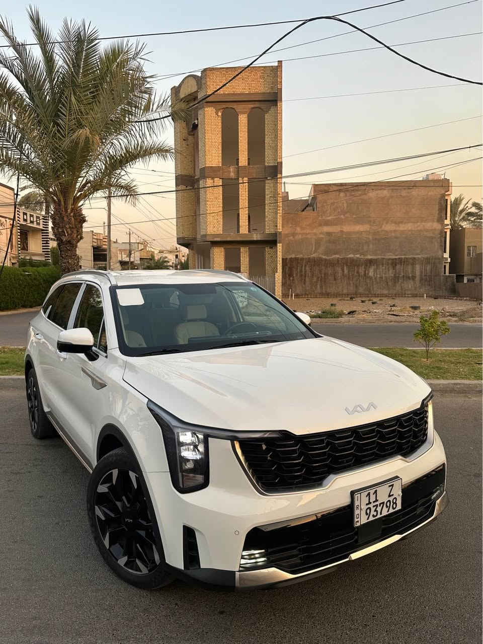 كيا سورنتو 2025
مكفوله من صبغ بارد تبديل ( فقط 3 رصعات بسيطة )
‎

‎ مكينه 3.5 \ V6
ماشيه 24000 Km
مرقم بغداد باسمي تحويل ثاني يوم 
‏‎بصمه 
تشغيل عن بعد 
شاشه كبيره 
كير ماوس 
هندبريك كهرباء 
مقعد الامامي كهرباء 
‎3 قطع تبريد
‎7 راكب 
‎تحكم ستيرن 
‎مريات كهرباء 
‎يدات نيكل 
‎شاحن موبايل 
‎بلوجكتر 
‎ويل كروم حجم 20‏‎
مكاني بغداد الكرخ
السعر 290 وبيها مجال  
*********** بغداد, العراق
