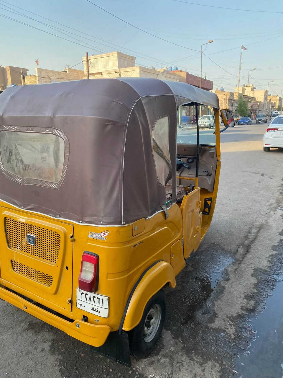 سلام عليكم تكتك ٢١ شهر رابع بوشه وبستم معمره دوس وضربه خفيفه بصف الباب معمرها رقم بغداد ثاني يوم احولك ب٧و٩٠٠  بيهة مجال مكاني بغداد الحبيبيه وهاذ رقمي *********** رجاء الموشراي لا يتصل
