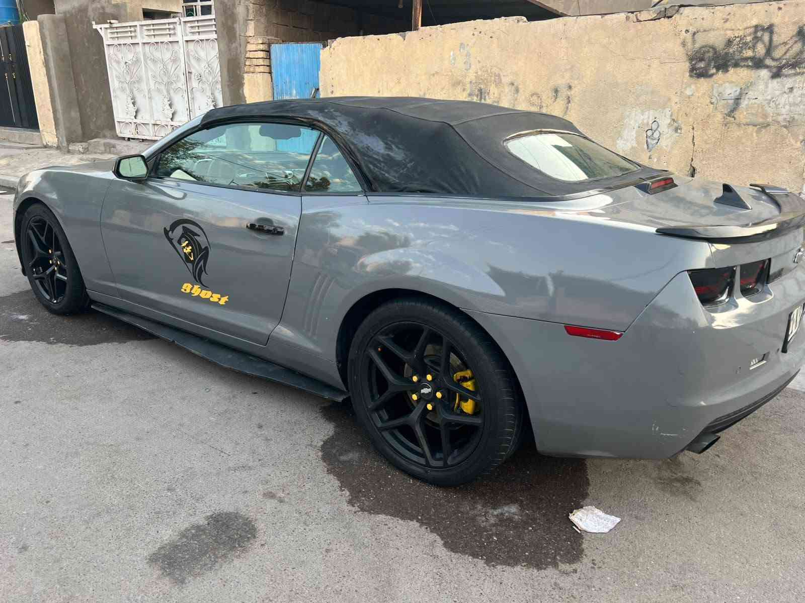 للبيع فقط كمارو موديل 2013
كير مكينه حدادية تبريد كله جديد 
لون سمنتي أصل كير اوتو 
سنوية بااسمي هزة جديده
مكفولة من ضربة السعر 67 
مكاني بغداد شهداء البياع 
لاتصال ***********
