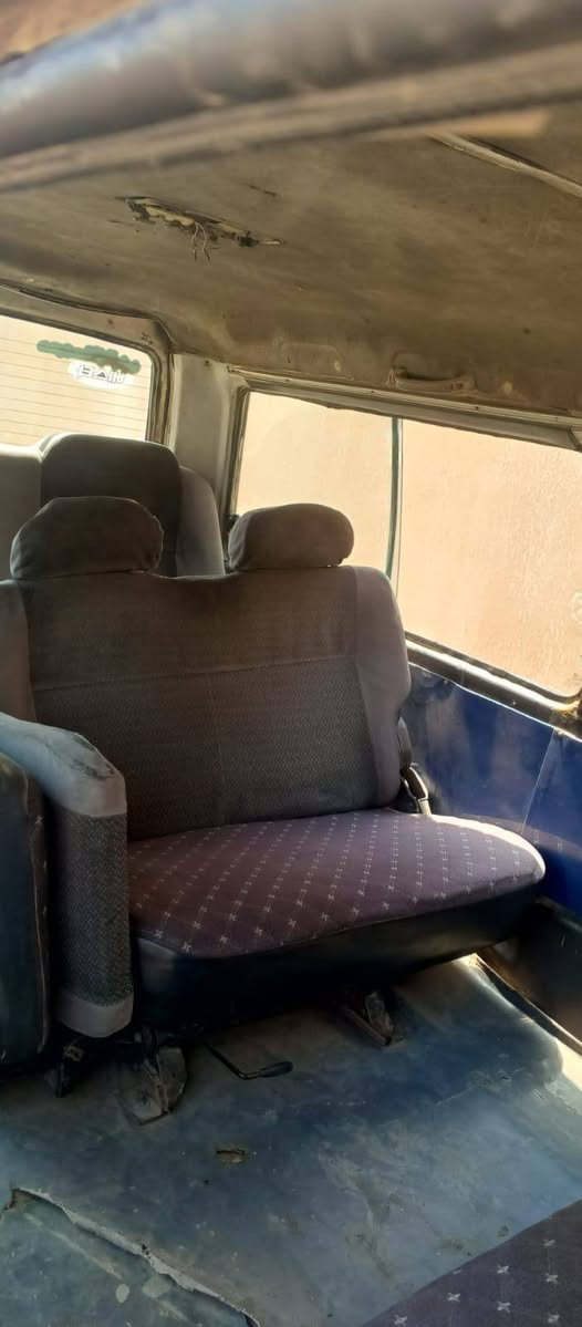 السلام عليكم سيارة بستا موديل94 جاهزة من كلشي السعر 22 وبيها مجال الرقم ***********

