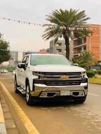شوفر ليت سلفرادو 2020 خليجي LTZ فول مواصفات مكان السيارة بغداد السعر 3...