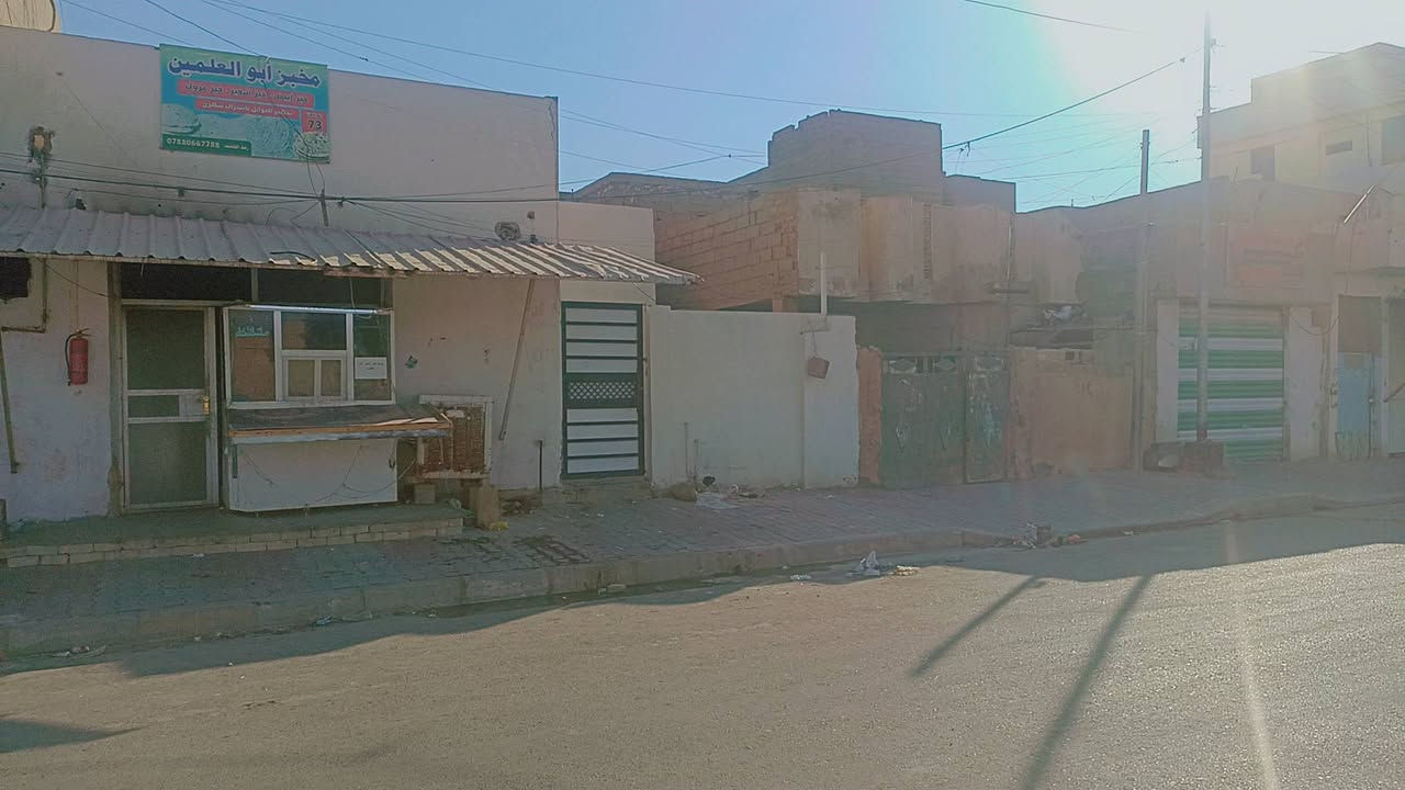 السلام عليكم مكلف ب نشر بيت للايجار225. مكون من غرفه نوم استقبال وصاله ومطبخ 
المكان قرب سوك 8شباط ماركت البيت السعيد (يرجى التواصل عبر الواتساب أو الاتصال فقط،***********📲
