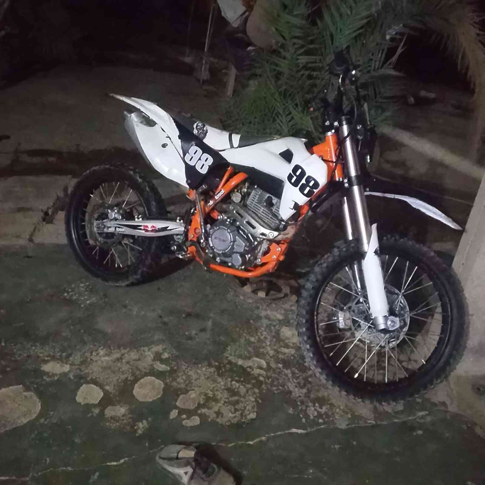 قفاز Crx • محرك 300 • كبس
