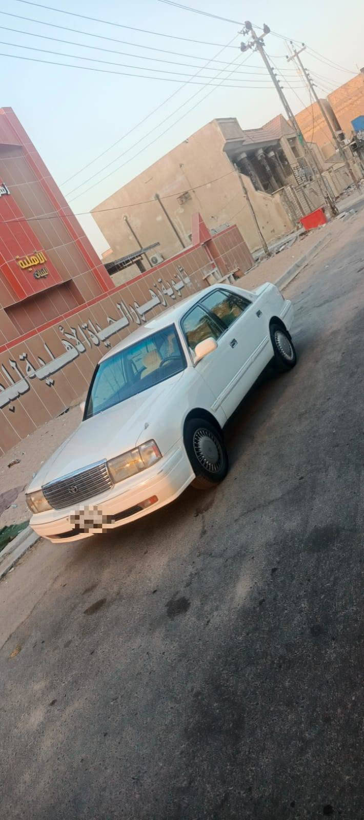 سلام عليكم رأس ثور يسره ابلاد بيه جاملق الوره مبدل مكفوله من الكص والنقل جثه مكينه اثنين ونص وكير وتبريد ثلج رقم انكليزي راعيه جاري سعره, 67وبيه شي بصيط مكان البصره رقم الهاتف ***********
