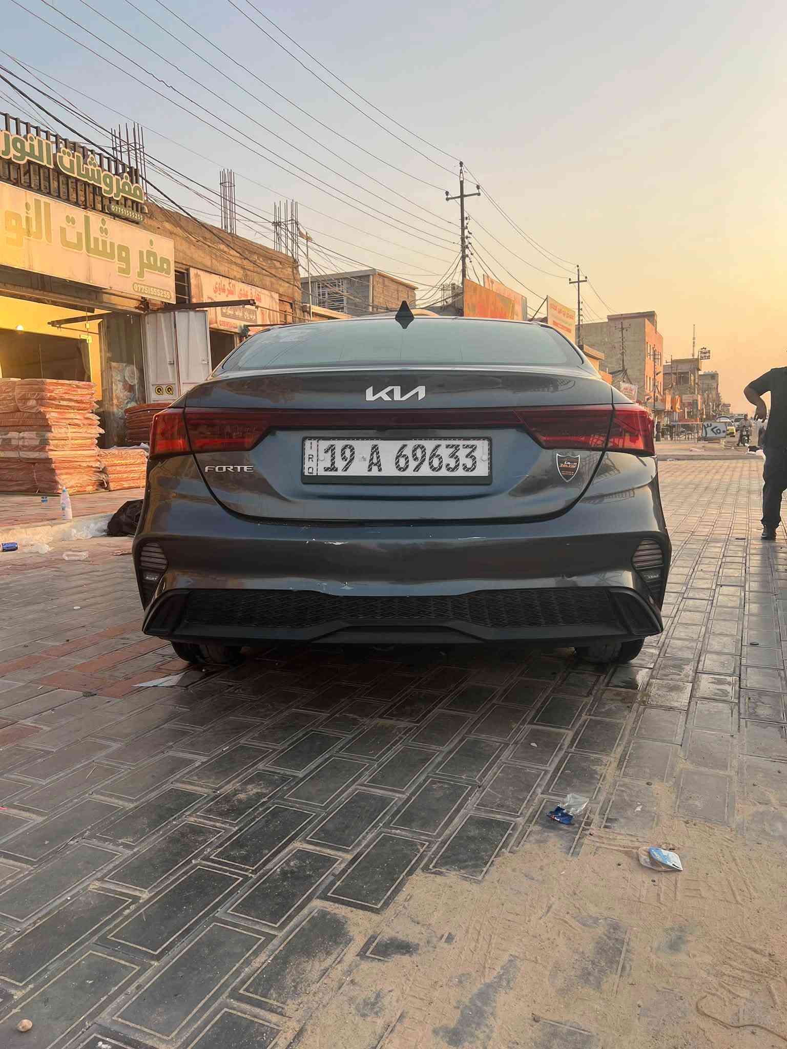 السلام عليكم #للبيع كيا فورتي2022 وارد امريكي مواصفات lx
رقم كربلاء  جديد سنوية جديدة تحويل ثاني يوم

ماشية 56الف كيلو حقيقي

سيارة جديدة وجاهزة

مواصفات السيارة:

مكينة 2000 دوش المرغوب

شاشة وكامرة

تحكم ستيرن جهتين

درايف مود وضعيات قيادة

تبريد وتدفئة خير من الله

رادار امامي 

مثبت سرعة تفاعلي

مانع تزحلق

ومواصفات البقية المعروفة

مكان السيارة:كربلاء 

السعر: 155وبيهة مجال 

للاتصال:***********
