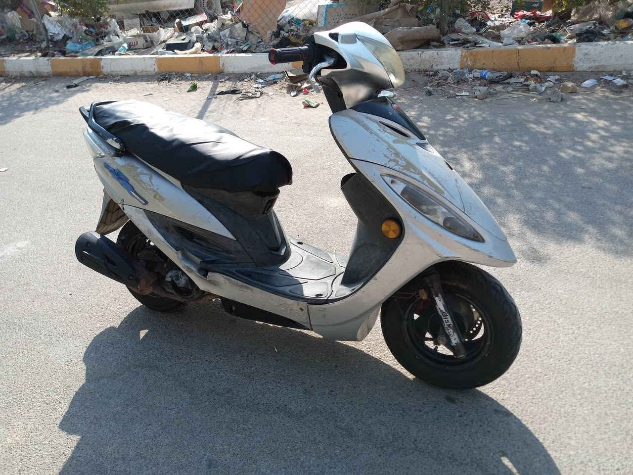 دراجه ياباني جيفور ابلااديه شغاله جميع كهرباءيات مكينه ناعمه شلعه ومعدل السعر 350  /***********
