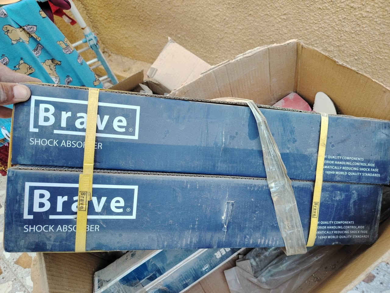 ألسلام عليكم من رخصت مدير الكروب حداديه هايلوكس ٢٠١٤ فور ويل للبيح كله جديد وسعر مناسب ***********
