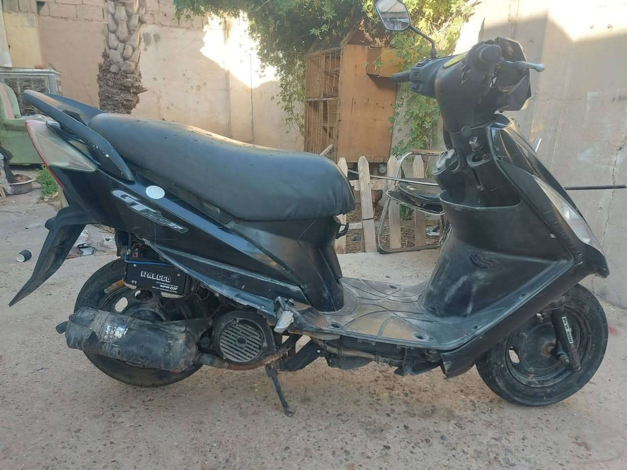 دراجة سايم gt شغالة من كلشي 
 محرك ١٥٠ نوزل مو كابريتر 
كهربائيات صافية مابيها نقص 
دراجة نضيفة اي نقص مابيعا 
سعرها ٢٣٠ فقل 
***********
