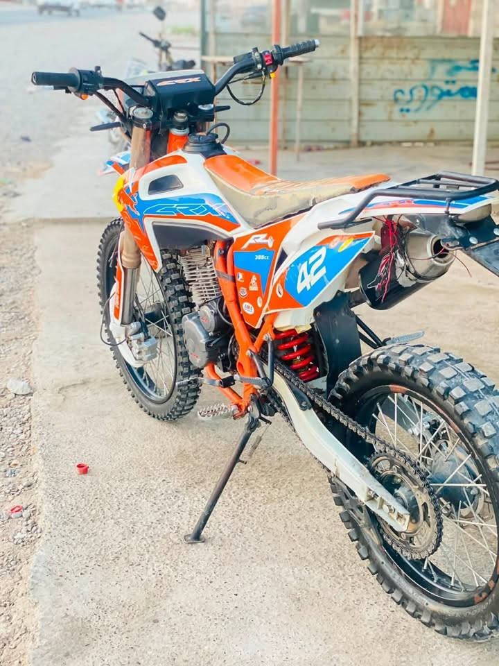 مكلف بالنشر

السلام عليكم قفاز crx300cc مبدل ولفات فقط كل شي شغال بي ما عده الشاشة لايت اشاير بگ لايت سلف شغال السعر مليون او خمسين او بي مجال اي استفسار ع الرقم ‭***********‬
