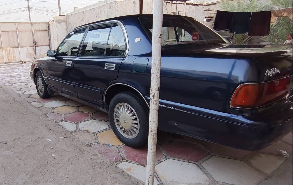 ‏ ارنب مديل 1995  كفاله من كصه وعيب الشرعي كفاله كير مكينه كهربائيات تخم تاير حداديه مصبوغ جماليه رقم بصرة انكليزي مصفره غرامات سنويه ل 30 العنوان البصرة  
‏/  60 /
‏***********
‏
‏ البصرة, العراق
